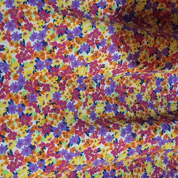 Old Navy Ladies XXL Floral T-Shirt - Picture 3 of 5